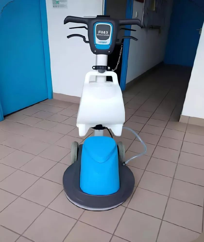 Machine nettoyage